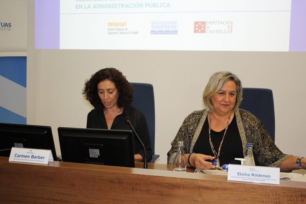 Carmen Barber y Elivar Ródenas en la mesa inauguración de la Jornada Compartiendo Buenas Prácticas TME